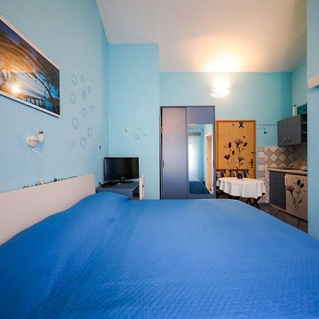 Apartments Tara Brbinj Екстер'єр фото