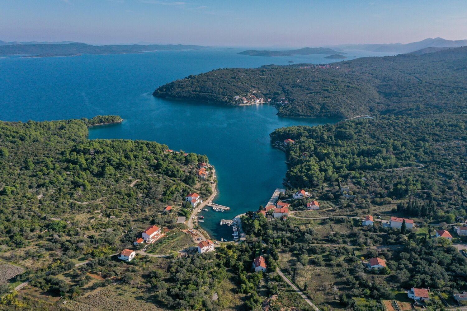Apartments Tara Brbinj Екстер'єр фото